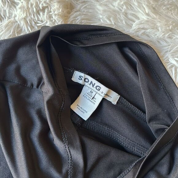 S.O.N.G Maternity Black Stretch Jeggings Pants Capri Size Medium SONG - Picture 6 of 6